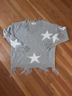 ADORA Gray Knit V-Neck Sweater with White Star Accents
